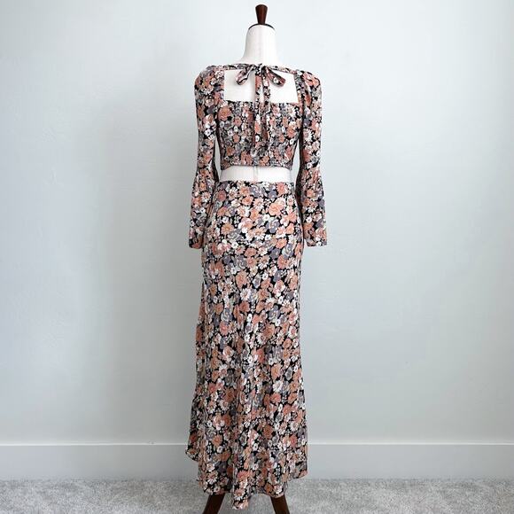 MinkPink Floral Cropped Blouse Midi Skirt Matching Set - Picture 9 of 10
